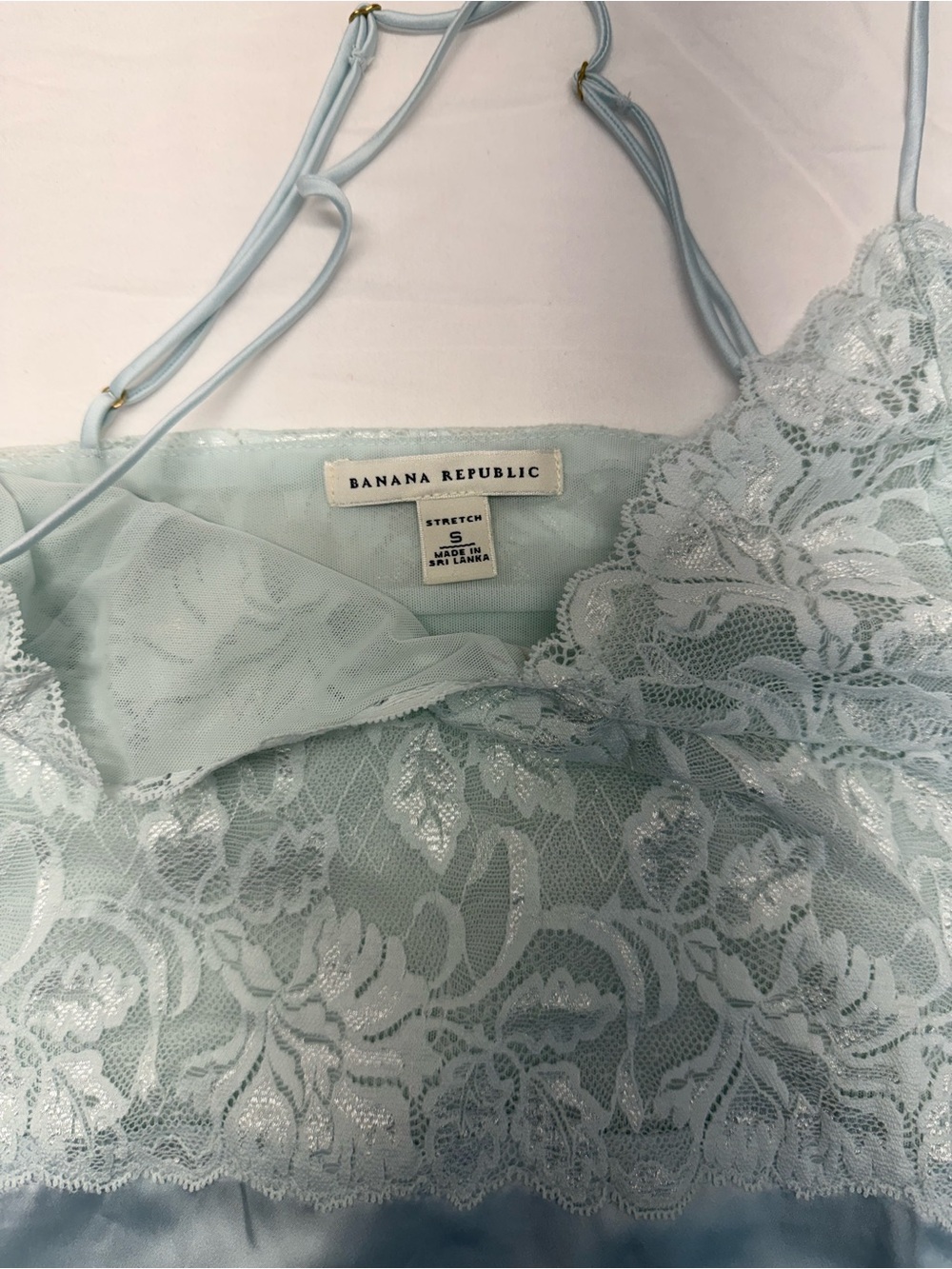 Banana Republic Lace-Trim Camisole Tank Top - Light Blue - Picture 4 of 9